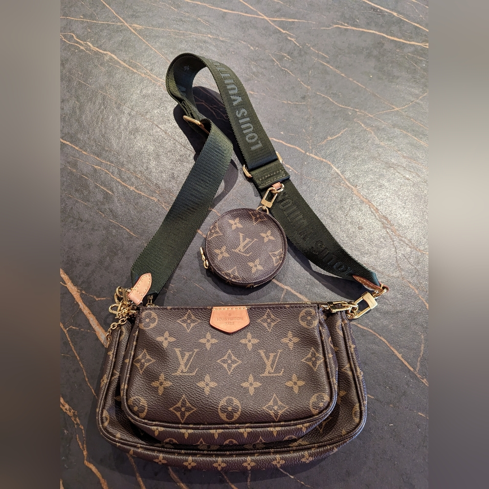 Louis Vuitton multi pochette accessories leather crossbody bag